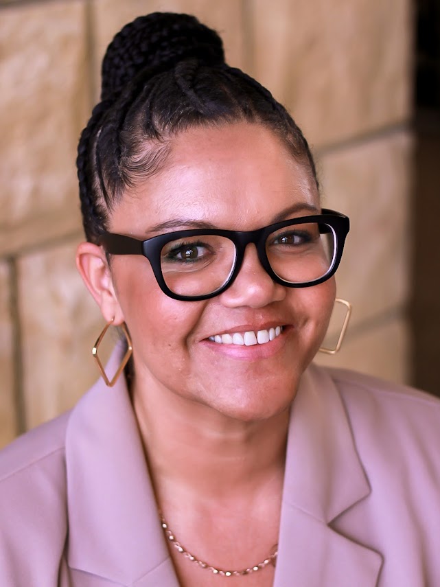 headshot of Jessica McGuire