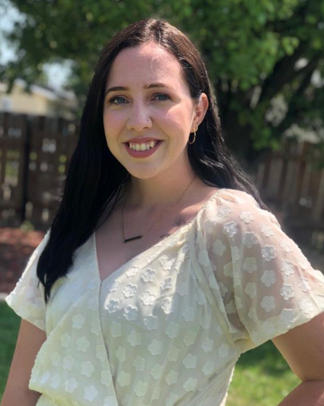 headshot of Lauren Sargent