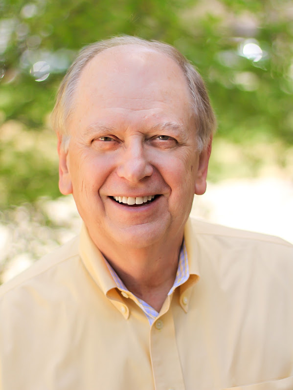 headshot of Lawrence Gould
