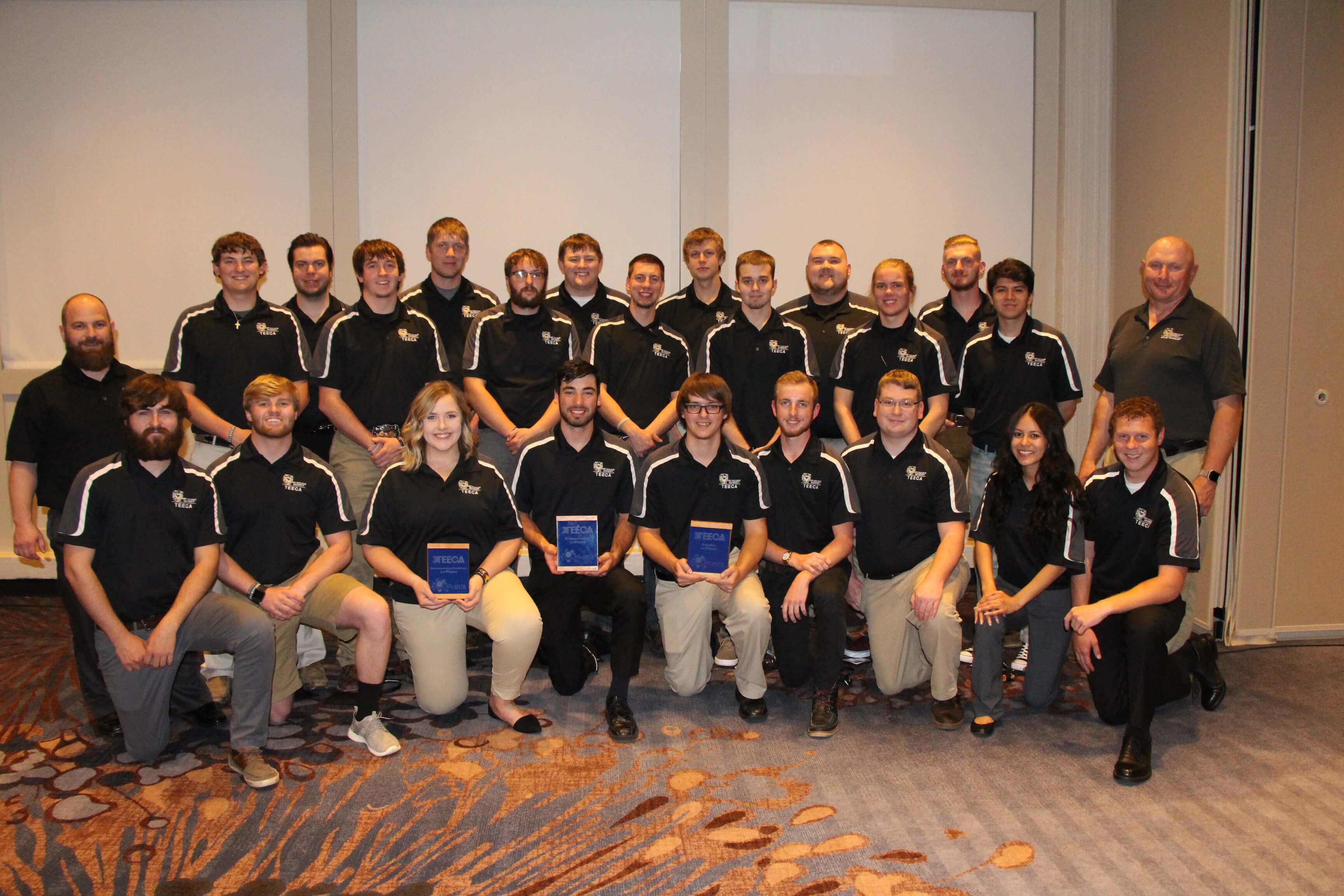 team-photo-6.jpg
