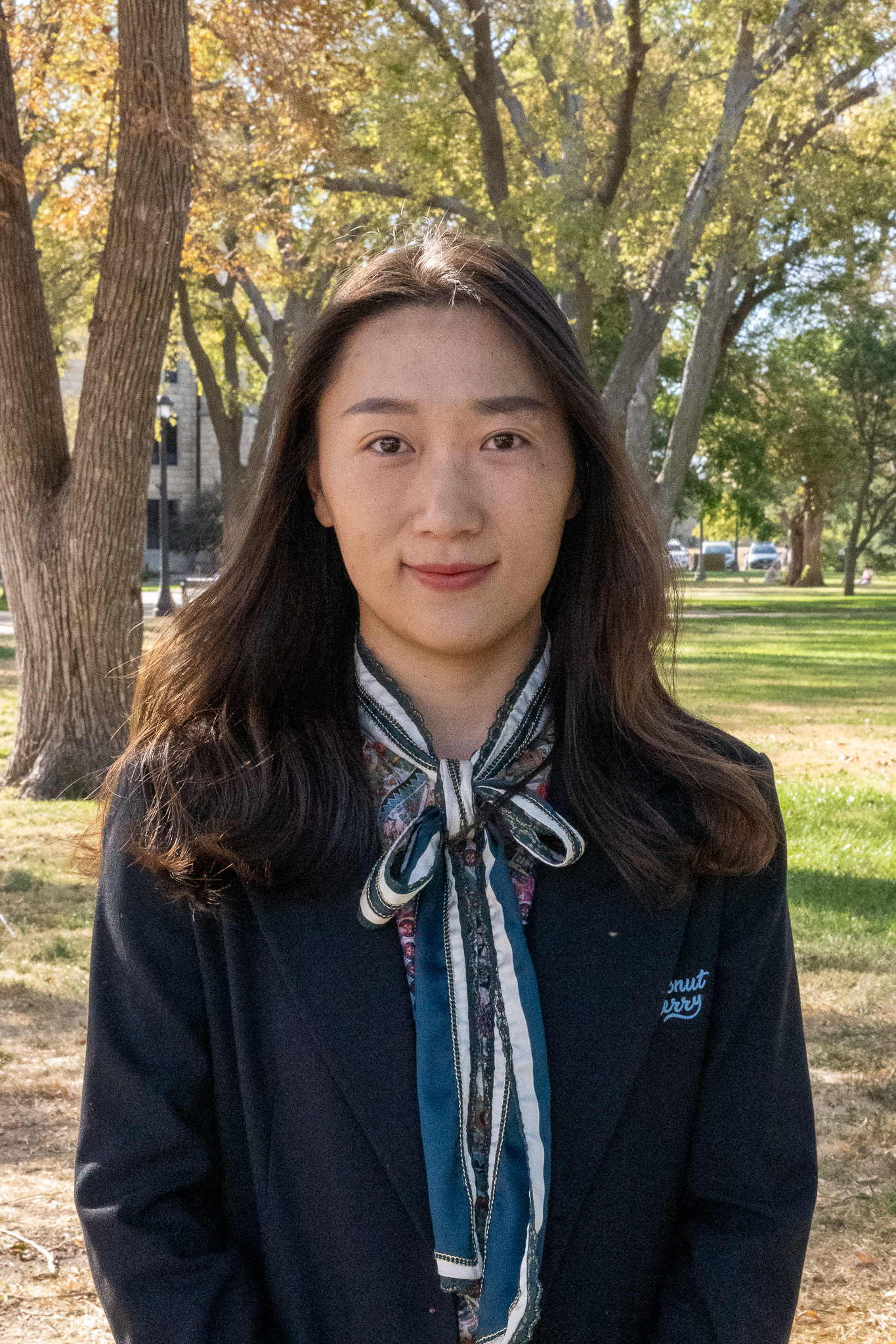  Lisa (Mengna) Zhao