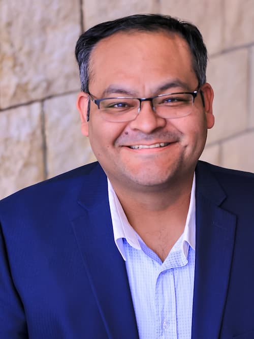 Dr. Marco A. Macias