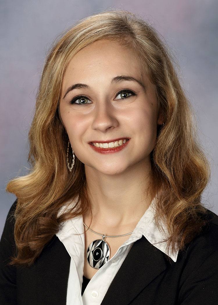 Allison Muth picture Picture of Allison Muth