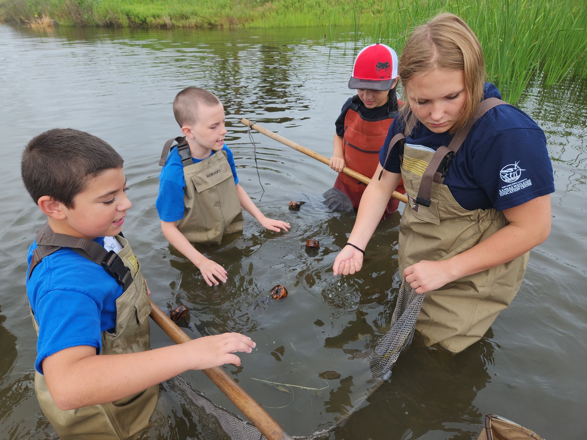 KWEC summer campers search for aquatic invertebrates