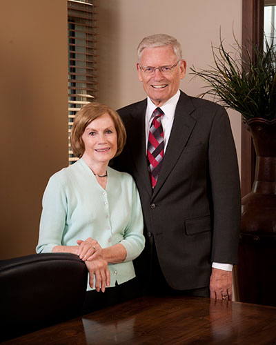 WR and Yvonne Robbins WR and Yvonne Robbins