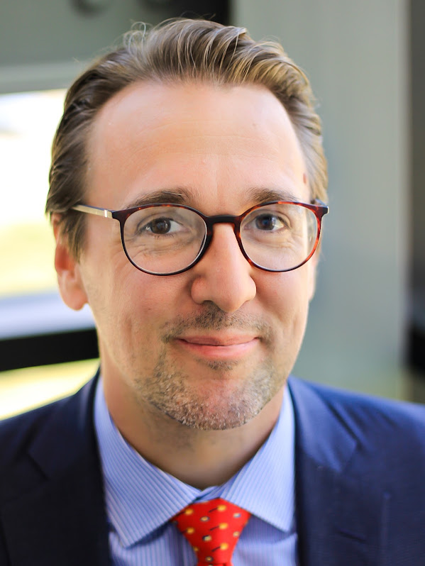 Photo of Dr. Jay Steinmetz