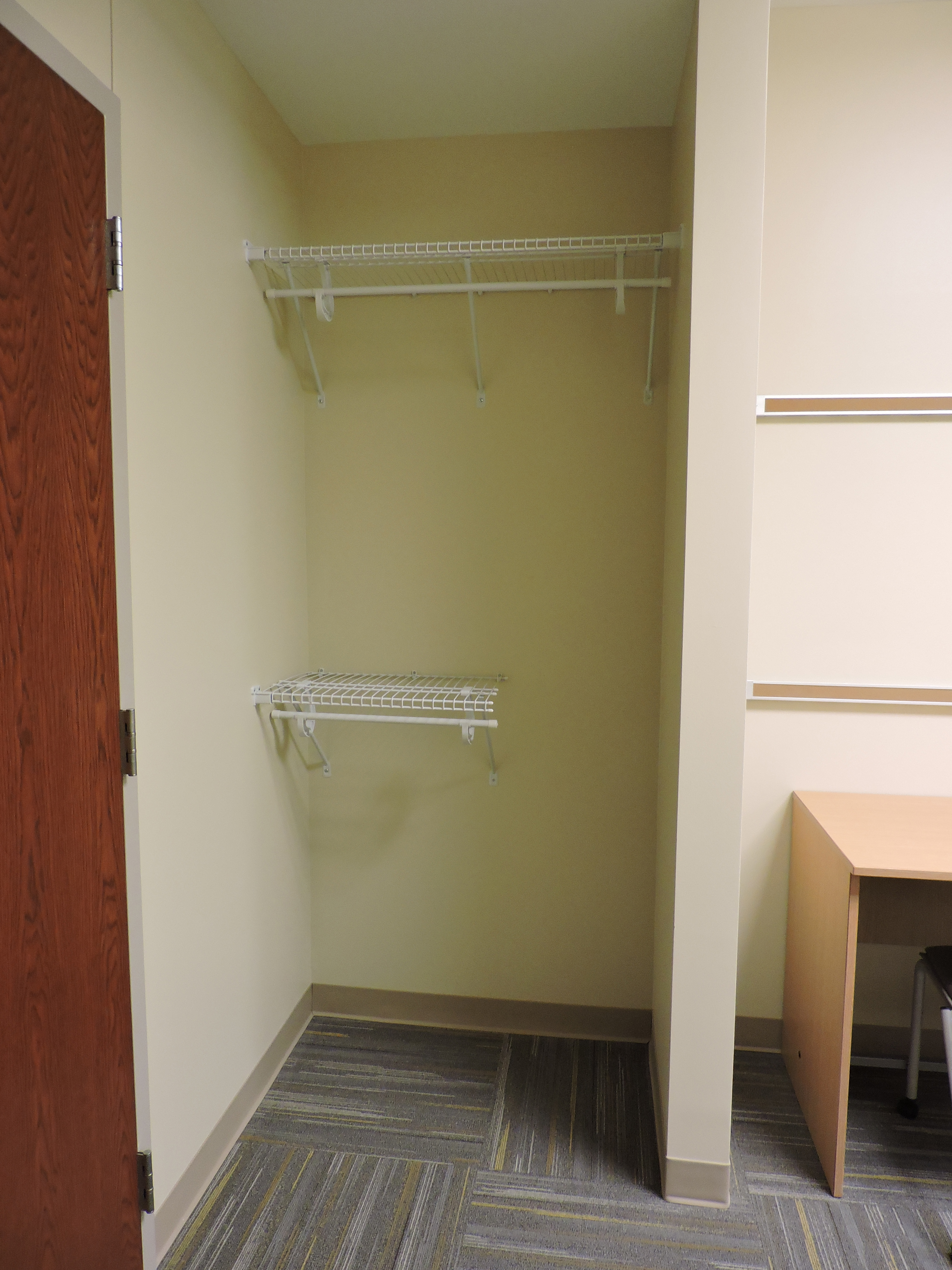 Tiger Village Room Closet Image
