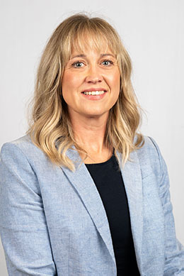 Photo of Erin Bieker